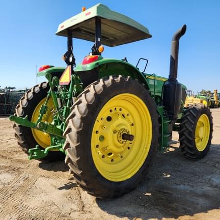 Image of John Deere 6155M equipment image 4
