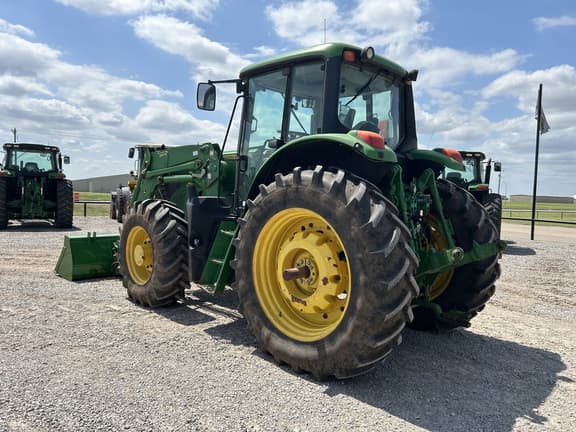 Image of John Deere 6155M equipment image 2