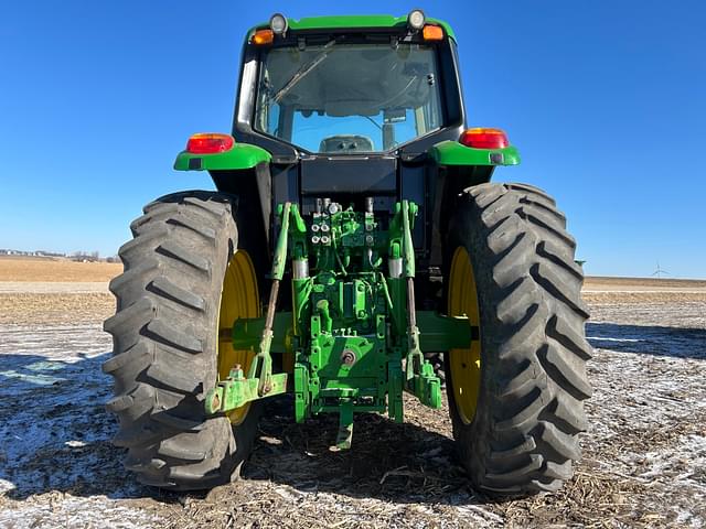 Image of John Deere 6155M equipment image 3