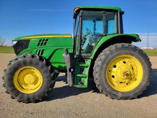 Image of John Deere 6155M equipment image 1