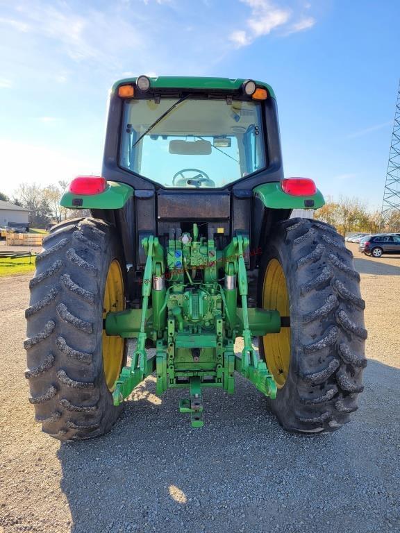 Image of John Deere 6155M equipment image 3