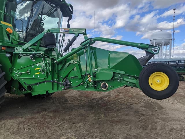 Image of John Deere 615P equipment image 1