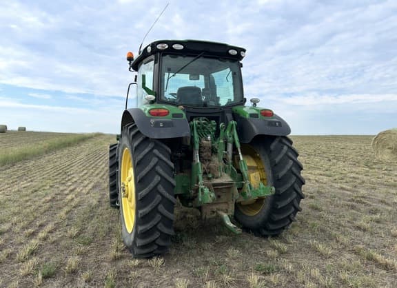 Image of John Deere 6175R equipment image 1