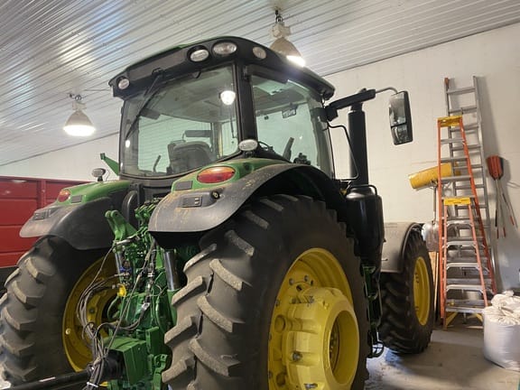 2016 John Deere 6175R Equipment Image0