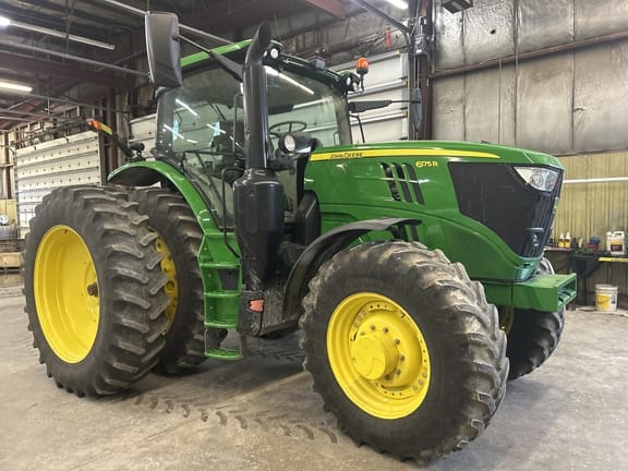 2016 John Deere 6175R Equipment Image0