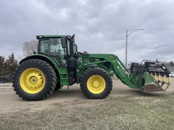 Image of John Deere 6175R equipment image 1