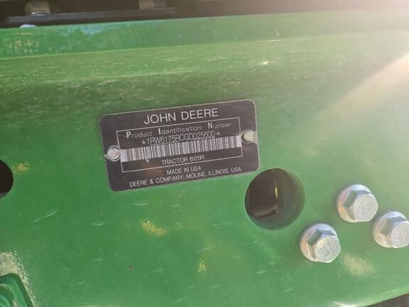 Image of John Deere 6175R equipment image 4