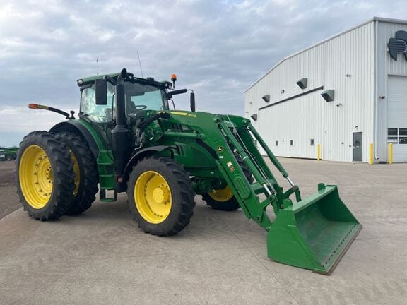2016 John Deere 6175R Equipment Image0