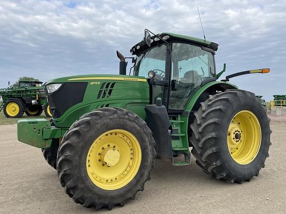 Image of John Deere 6175R equipment image 2