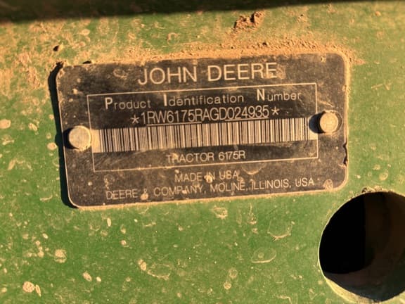 Image of John Deere 6175R equipment image 2