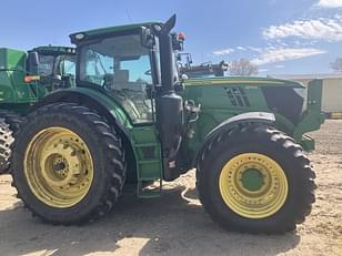 Main image John Deere 6175R 1