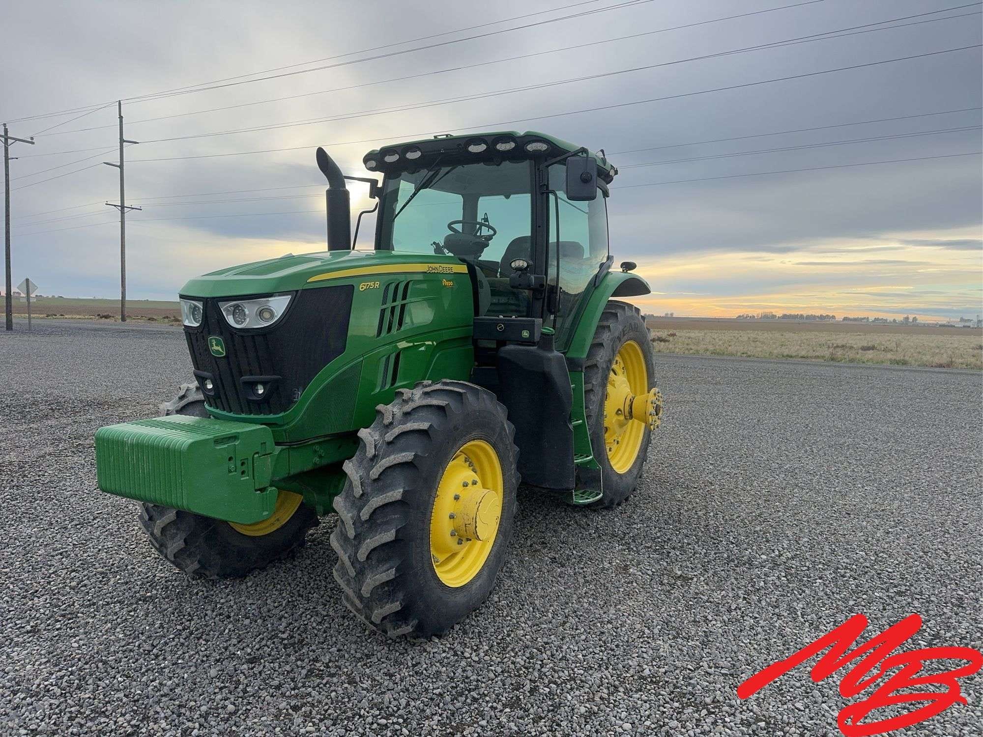 2016 John Deere 6175R Equipment Image0