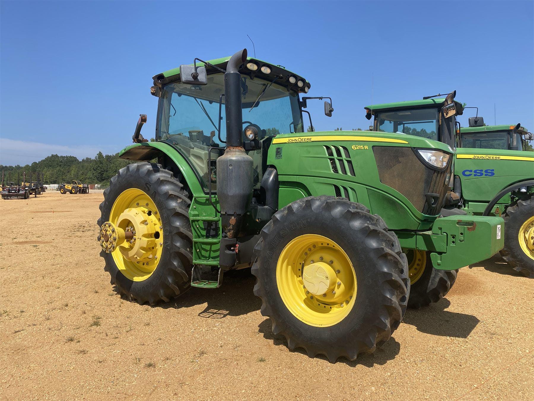 Main image John Deere 6215R