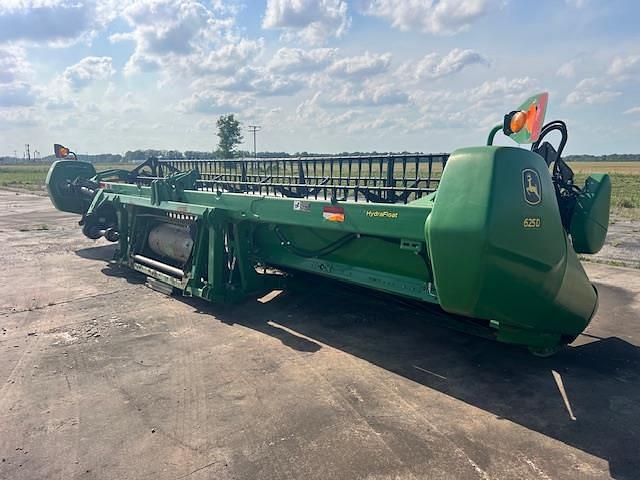 Image of John Deere 625D equipment image 4