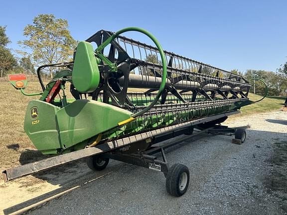 Image of John Deere 625F equipment image 1