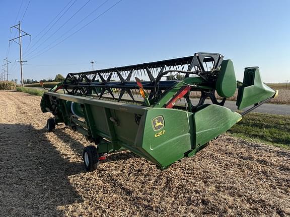 Image of John Deere 625F equipment image 1