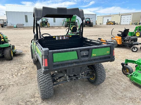 Image of John Deere XUV 625i Image 1