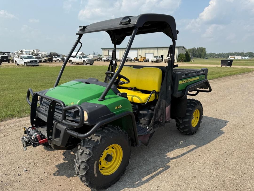 Image of John Deere XUV 625i Primary image