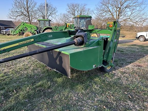 Image of John Deere 630 equipment image 4