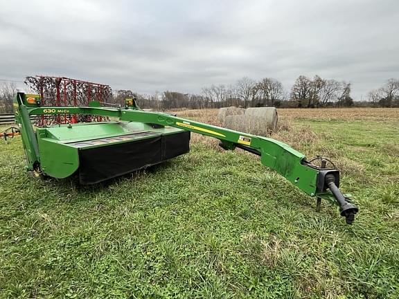 Image of John Deere 630 Primary image