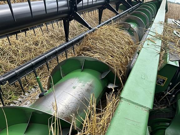 Image of John Deere 630F equipment image 2