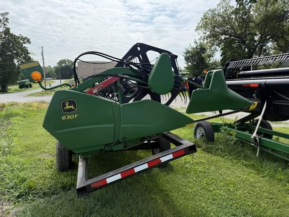 Image of John Deere 630F equipment image 3