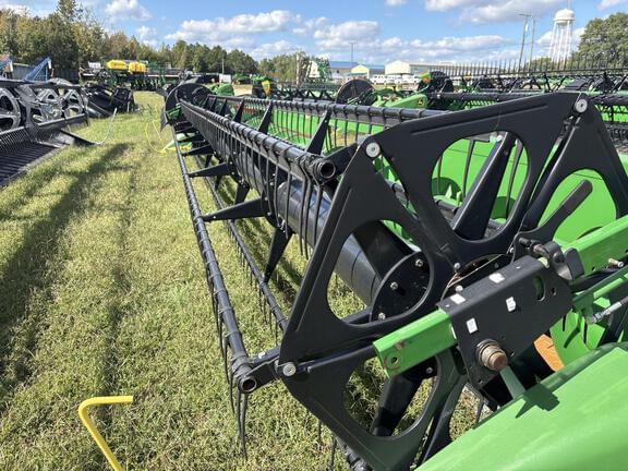 Image of John Deere 630F equipment image 2