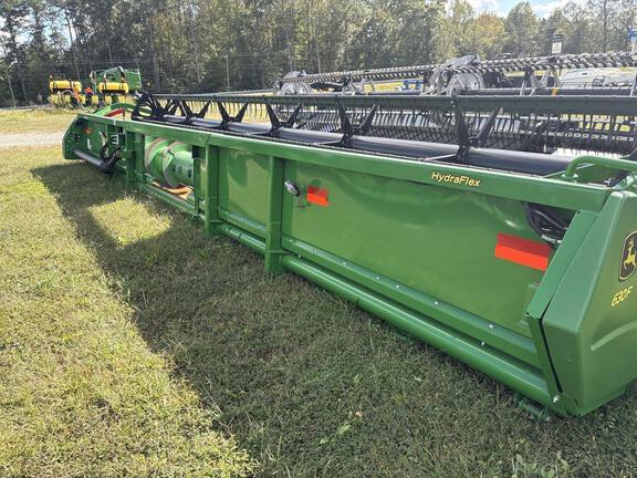 Image of John Deere 630F equipment image 4