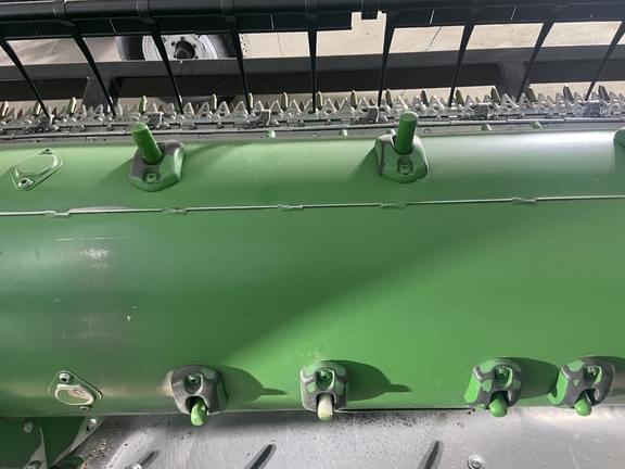 Image of John Deere 630F equipment image 4