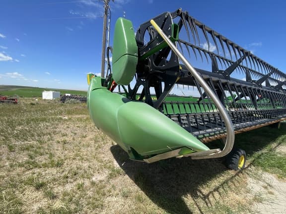 Image of John Deere 635D equipment image 3