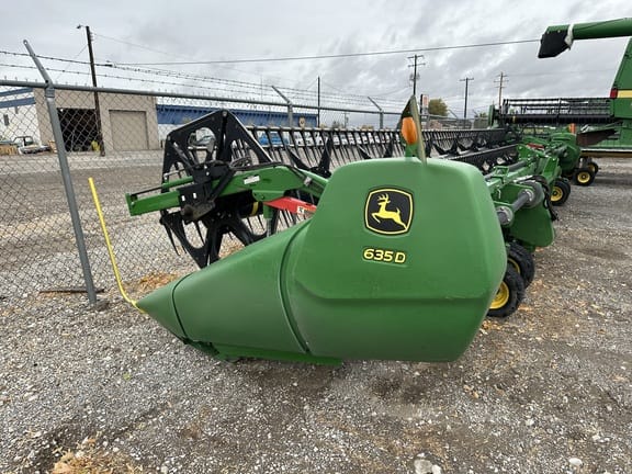 Main image John Deere 635D