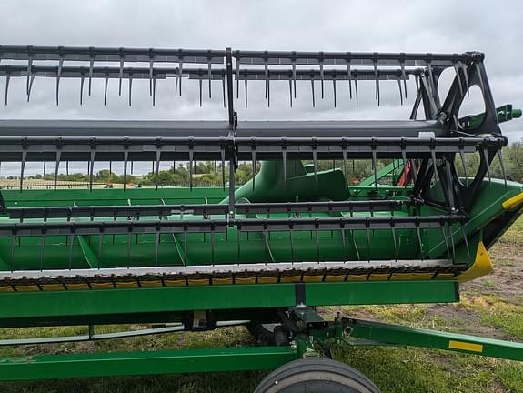 Image of John Deere 635F equipment image 3