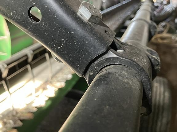 Image of John Deere 635F equipment image 4
