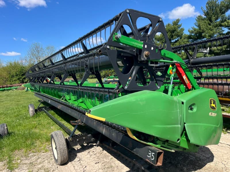 Image of John Deere 635F Primary image