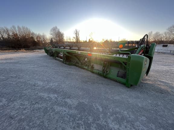 Image of John Deere 635FD equipment image 3