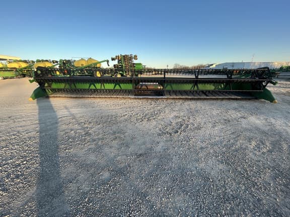 Image of John Deere 635FD equipment image 4