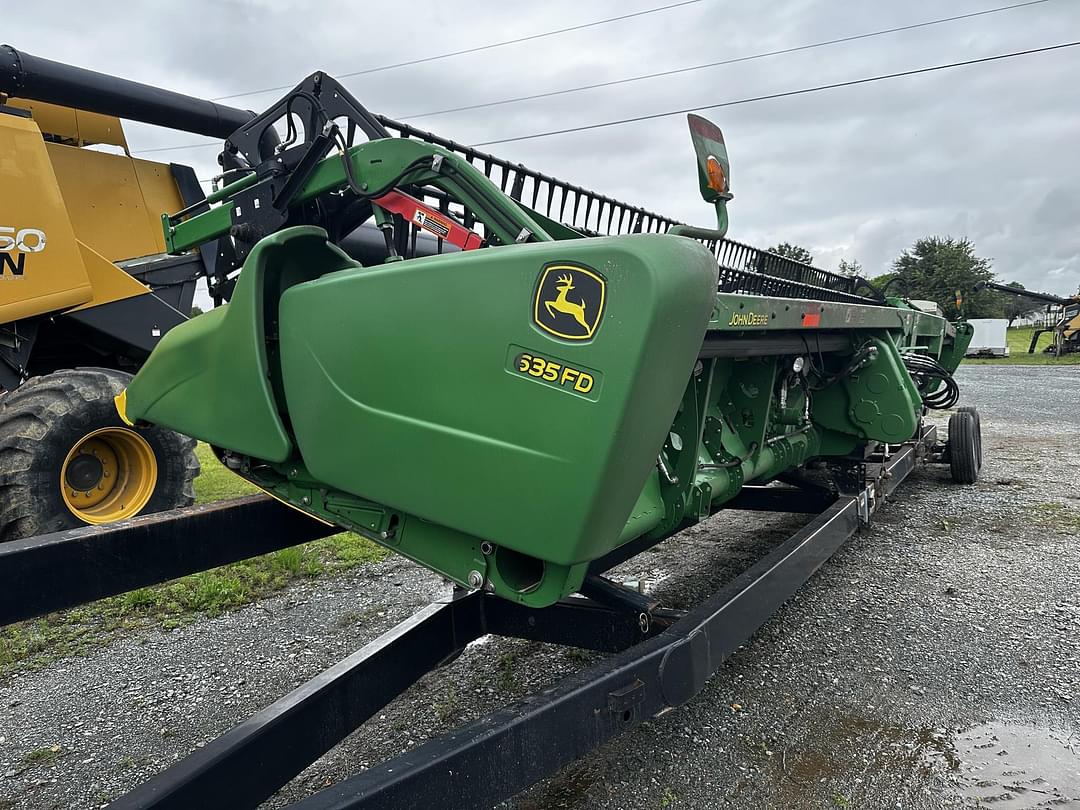Image of John Deere 635FD Primary image