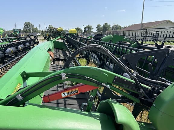 Image of John Deere 635FD equipment image 1