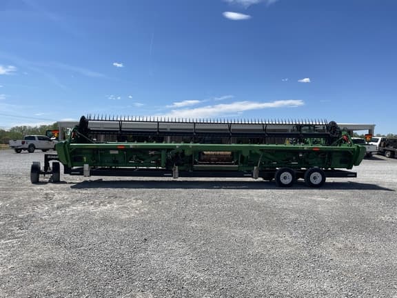 Image of John Deere 635FD equipment image 3