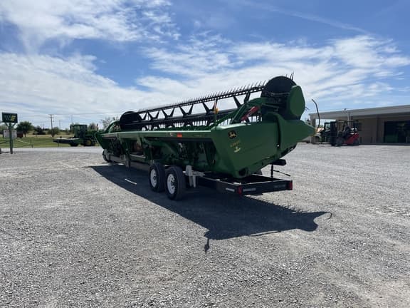 Image of John Deere 635FD equipment image 4