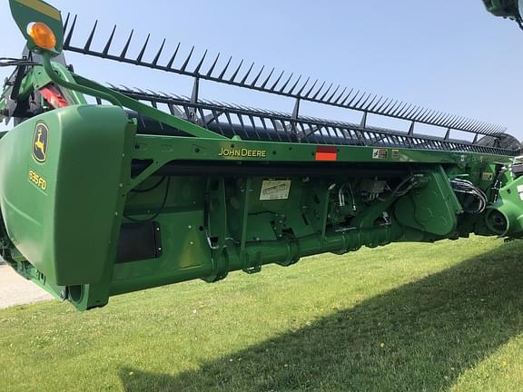Image of John Deere 635FD equipment image 2