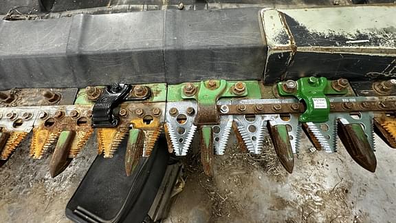 Image of John Deere 635FD equipment image 3