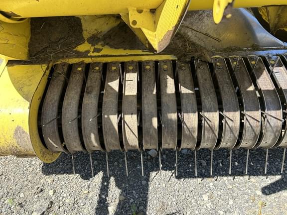 Image of John Deere 639 equipment image 1