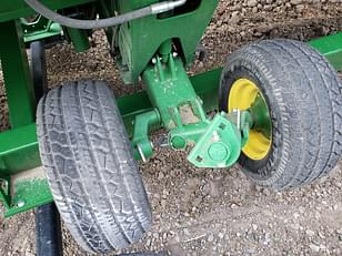 Main image John Deere 640D 12