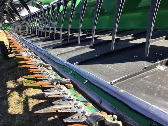 Image of John Deere 640D equipment image 4