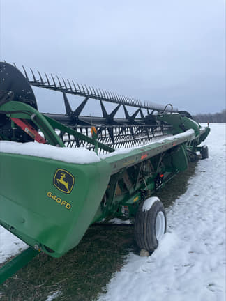 Image of John Deere 640FD equipment image 3