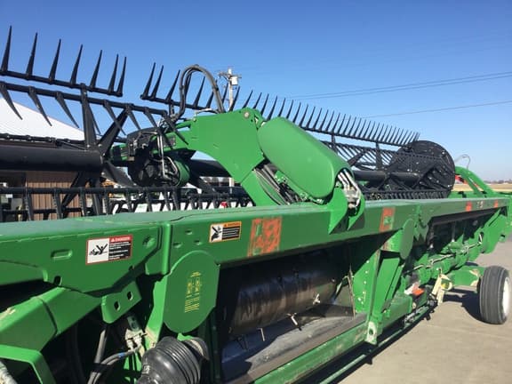 Image of John Deere 640FD equipment image 3