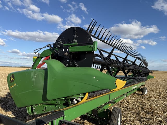 Image of John Deere 640FD equipment image 4