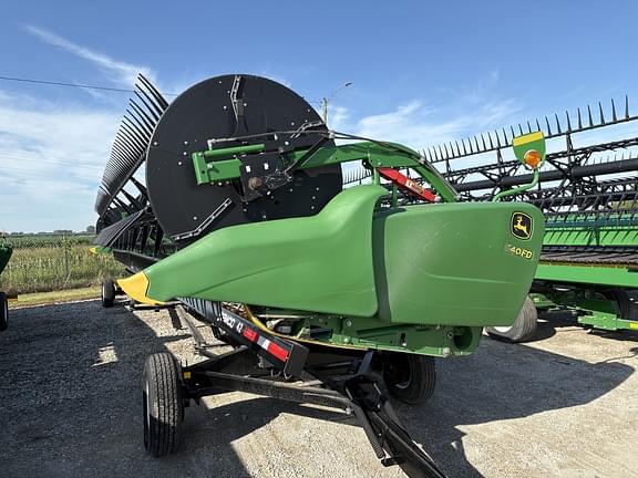 Image of John Deere 640FD equipment image 2