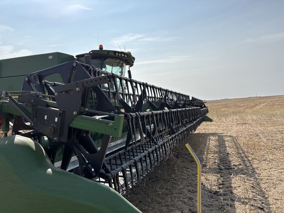 2016 John Deere 640FD Equipment Image0